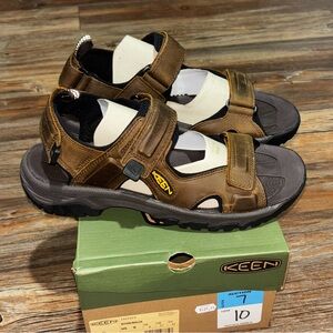 New Keen Targhee III Open Toe Sandal Bison/Mulch 1022433 Men's 9